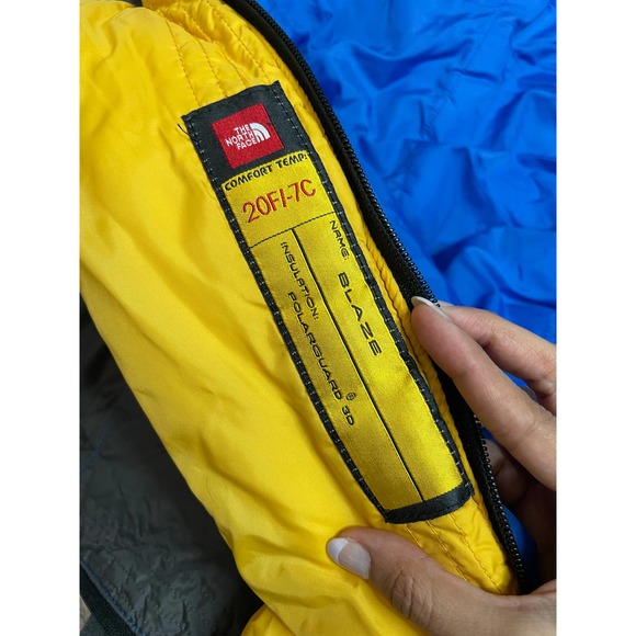 The North Face Blue and Black Sleeping Bag 20degrees - Picture 4 of 5